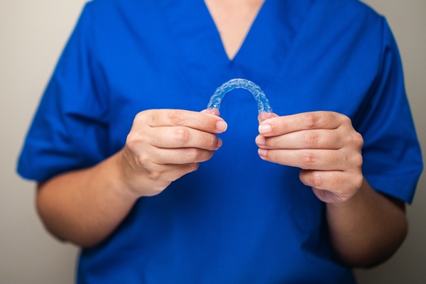 Why An Invisalign Dentist Is The Clear Choice For A Straighter Smile