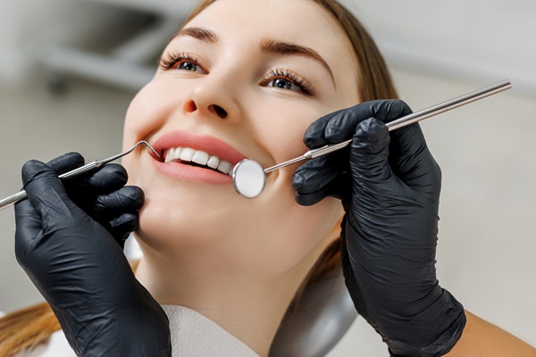 Teeth Whitening: In Office Vs  At Home—Which Gives Better Results?